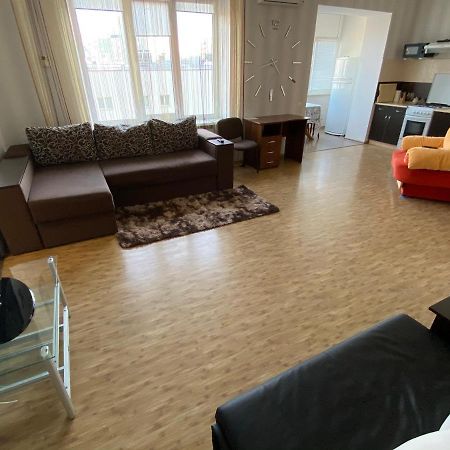 Podillia Modern Apartment Winnyzja Exterior foto